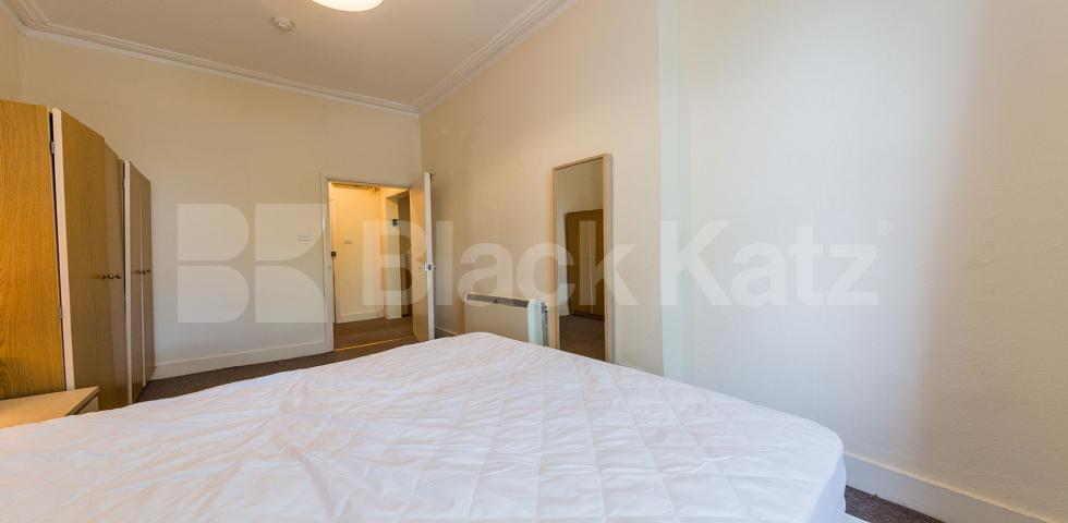 Spacious two bed set within a period house minutes to tube and shops Camden Road, Camden